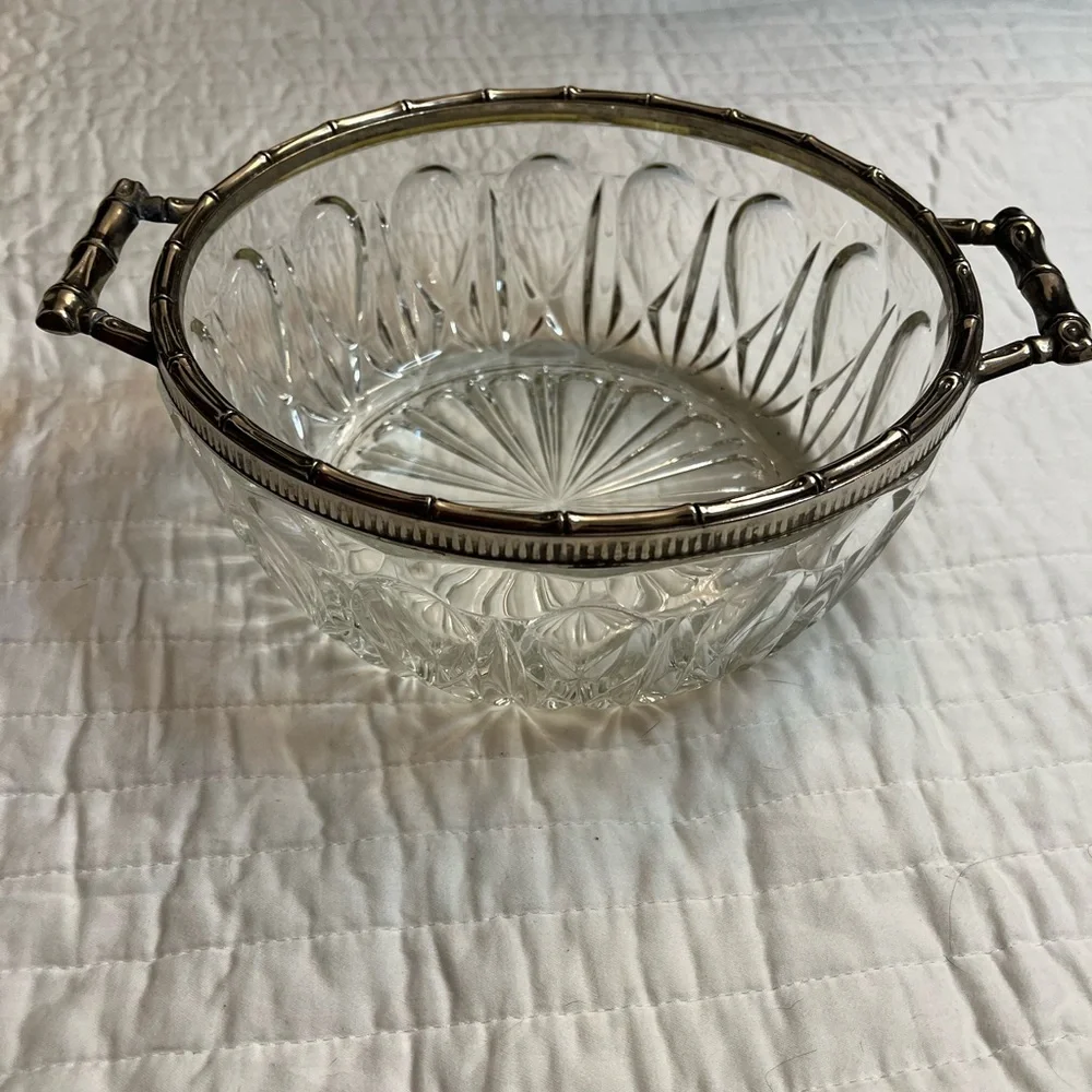 1960S ITALIAN CUT GLASS AND SILVER BAMBOO RIM SERVER BOWL